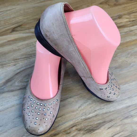 🐞Steve Madden Tan Bedazzled Rhinestone Ballet Flats Size 8 - Picture 1 of 9